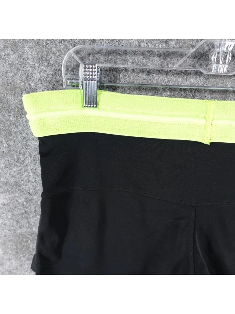 Nike Dri-Fit Athletic Running Shorts‎ Womens S Black Neon Waistband Gym Training